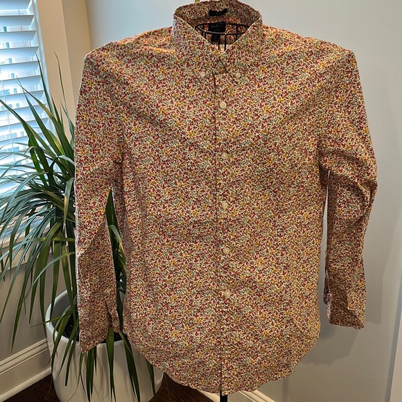J. Crew Other - J.Crew Mens slim fit. Flex washed. Floral print button up. Long sleeve.